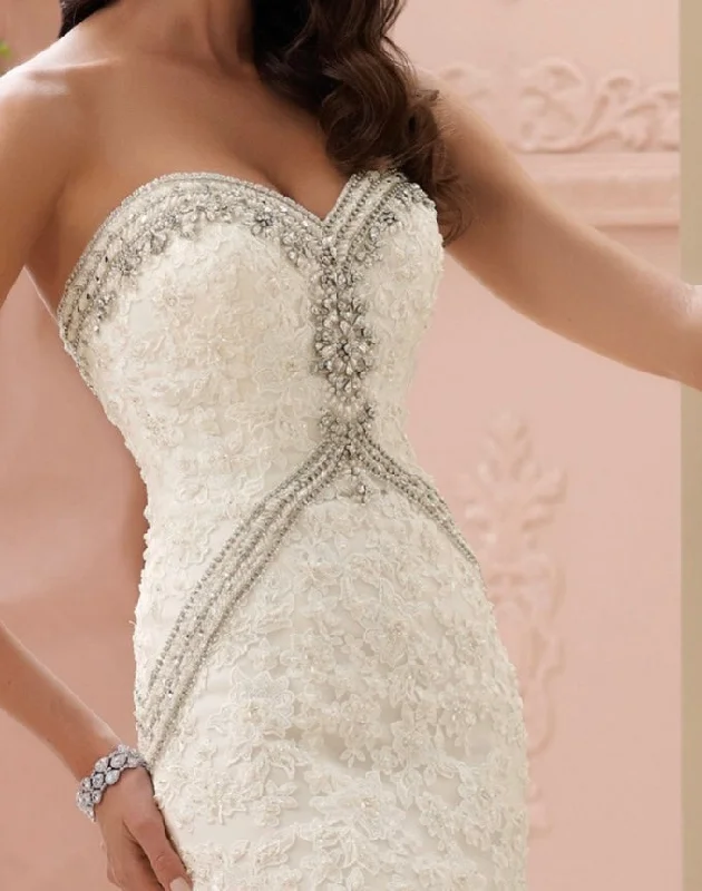 Incredible Offers David Tutera 115235-AVIANA